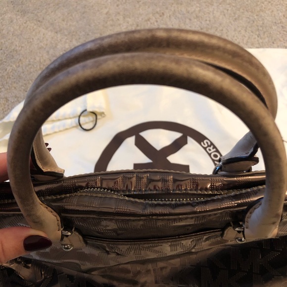 Michael Kors Handbag - Picture 5 of 5